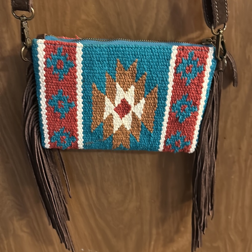 Idyllwind Multicolor Fringe Crossbody Bag - Picture 2 of 3
